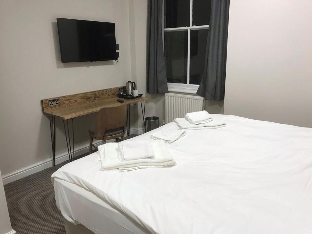 Markets Tavern Hotel Brecon Dış mekan fotoğraf