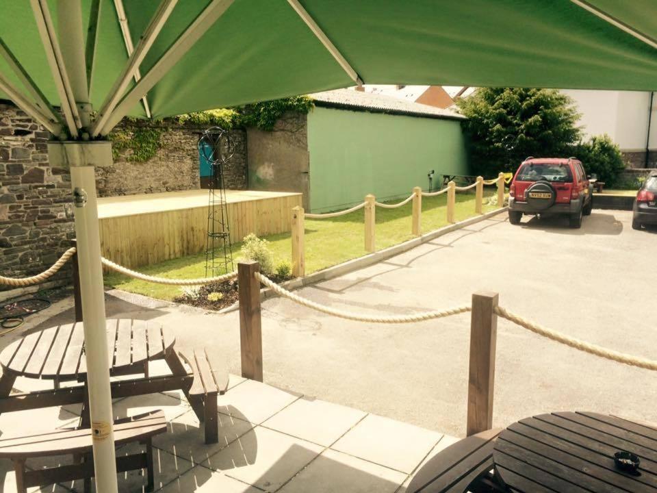 Markets Tavern Hotel Brecon Dış mekan fotoğraf
